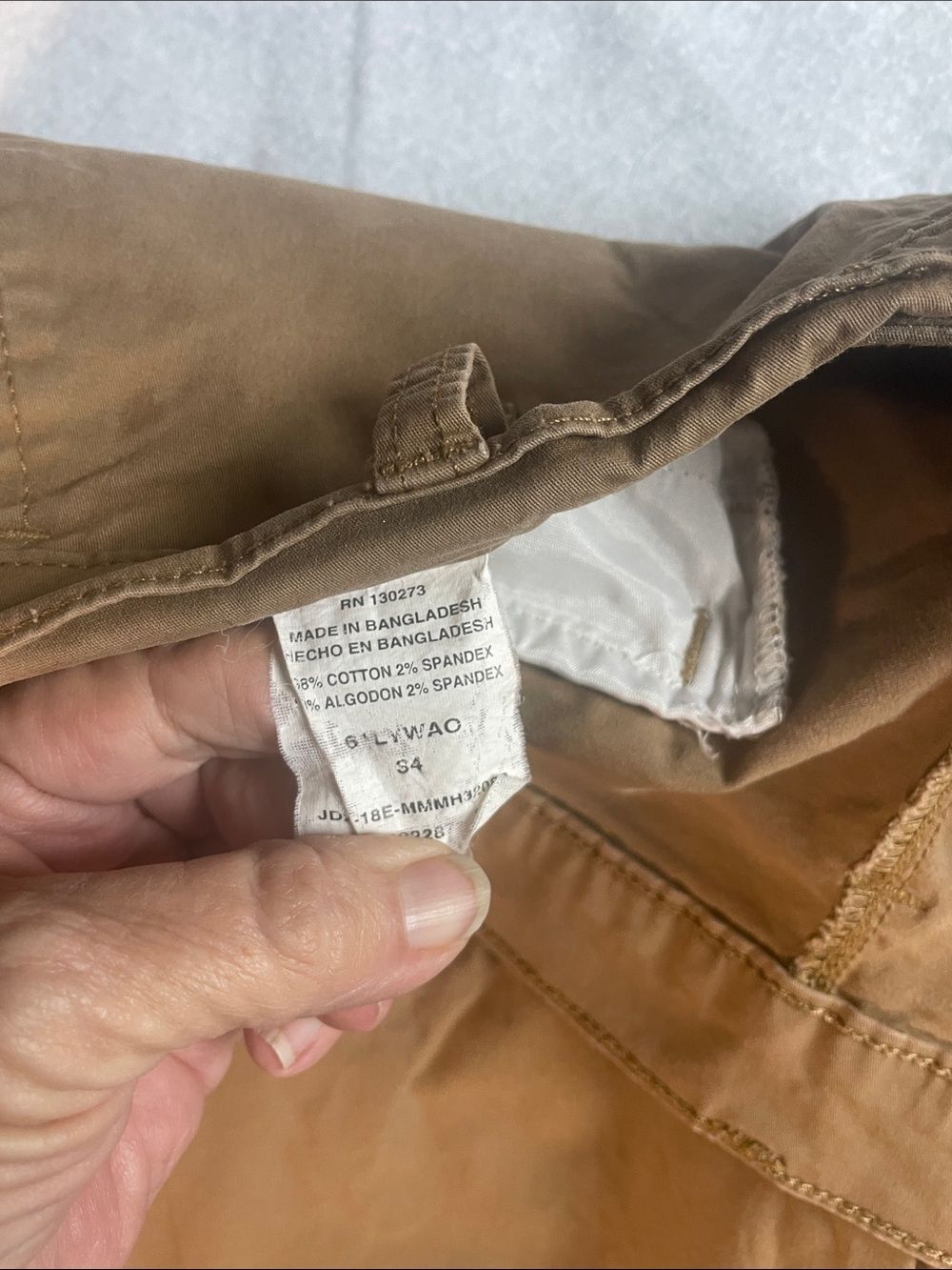 Wrangler Men's Flat Front Shorts in Khaki Brown - Picture 5 of 5